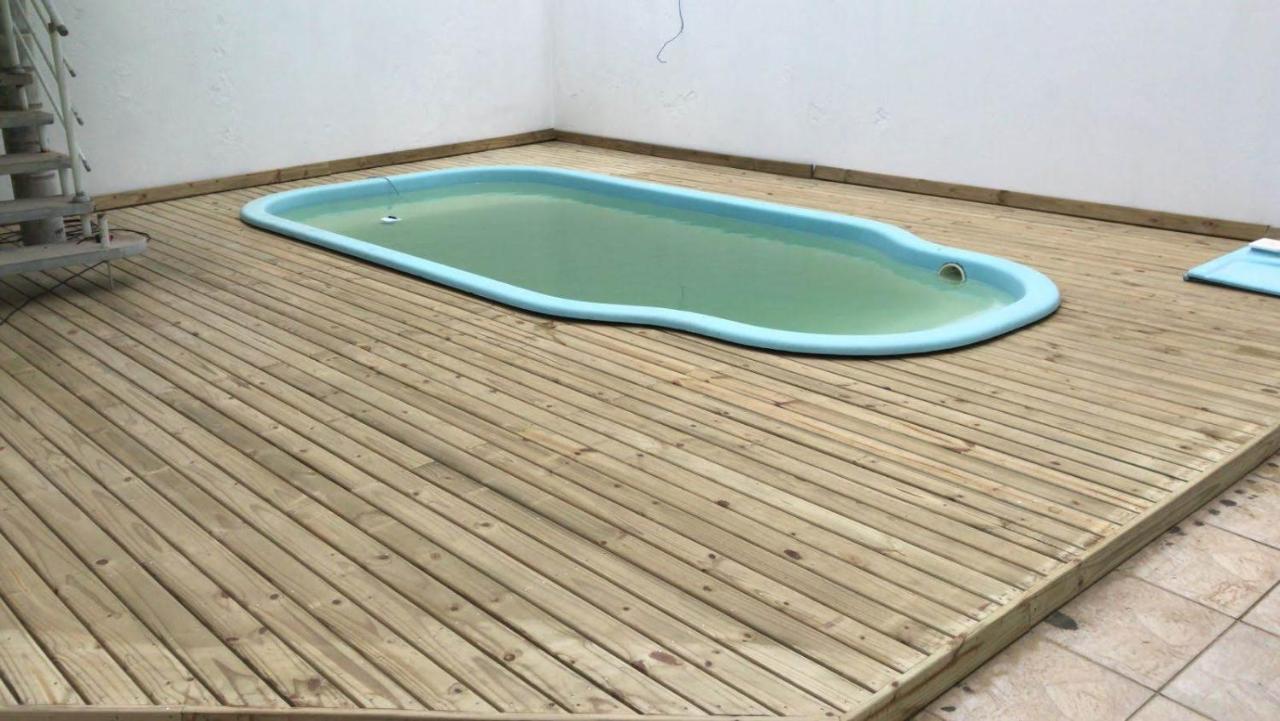 Casa Com 6 Suites E Piscina, A 160M Da Praia Флорианополис Экстерьер фото